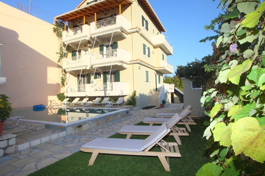 Aggelina Apartment Nydri  Bagian luar foto