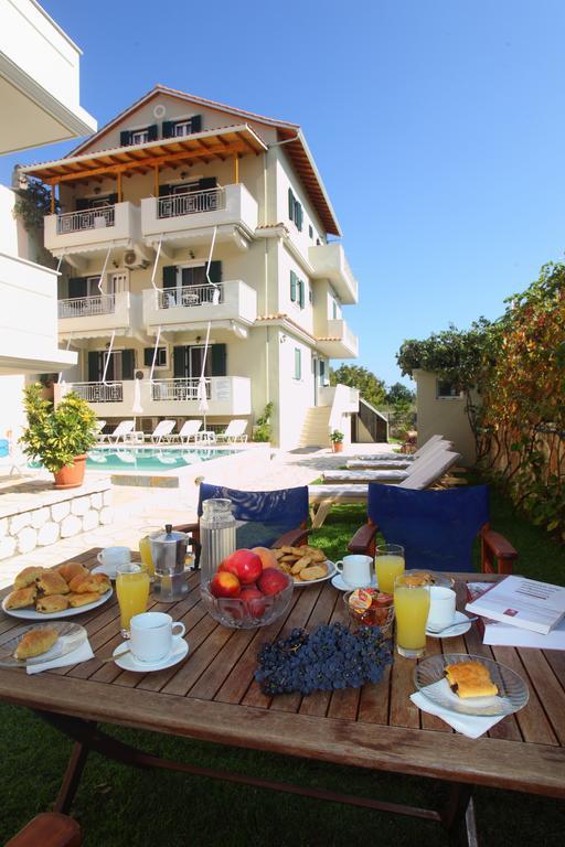Aggelina Apartment Nydri  Bagian luar foto
